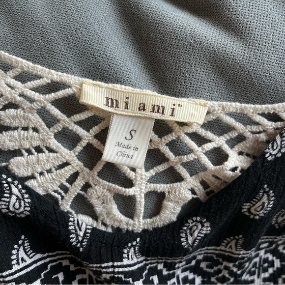 Miami top - Picture 3 of 3